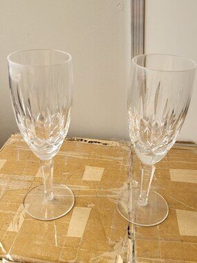 2 WATERFORD CRYSTAL KILDARE Fluted Champagne glasses Vintage 7 1/4"